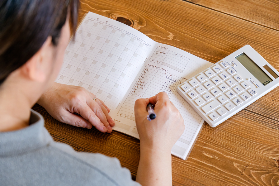 【管理方法はさまざま】どの家計簿ツールが良い？